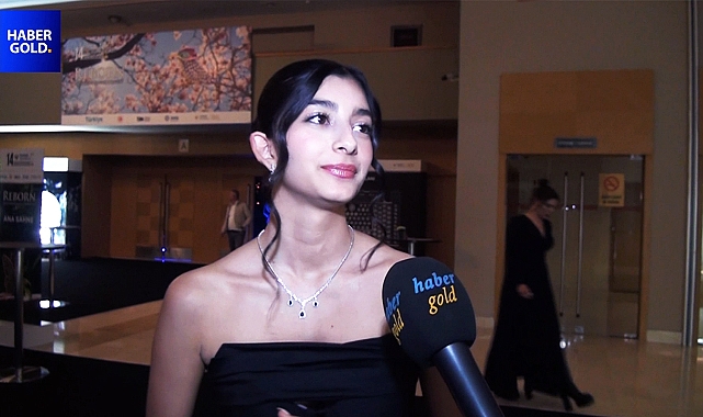 Alejandra Martinez - Marketing Coordinator - Istanbul Jewelry Show April 2024 - Haber Gold