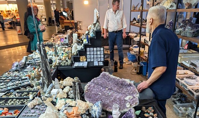 Europe’s Largest Jewelry Fair Opens Its Doors in Vilnius